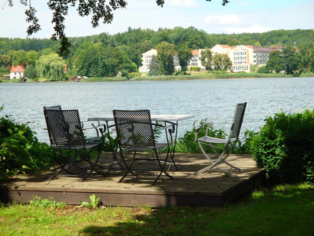 Landhaus Stocker Hotel Feldberg in Mecklenburg Eksteriør billede